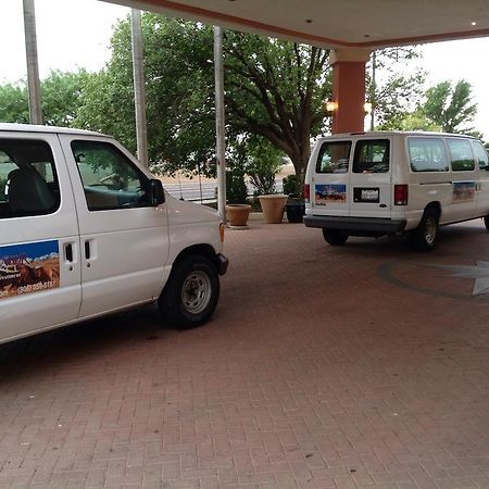 Hotel Wyndham Garden Amarillo Exterior foto